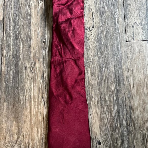 Bocara Burgundy Mens Tie 100% Silk - Picture 1 of 2